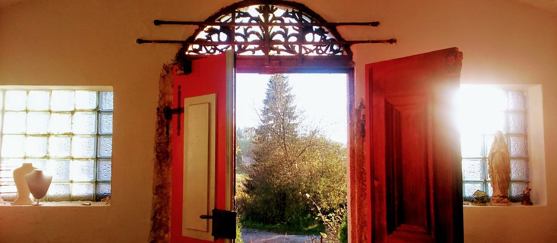 Open doors of the LaLunaDay studio